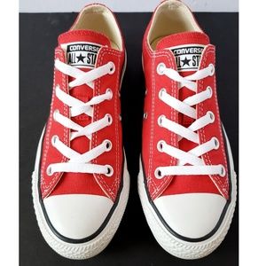 *EUC Converse  Chuck Taylor All Star Sneaker